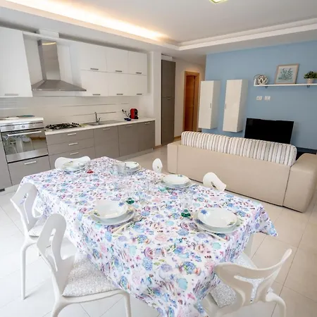 La Casa Del Mirto *